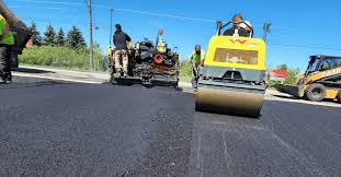 Best Driveway Overlay Services  in Carlinvle, IL